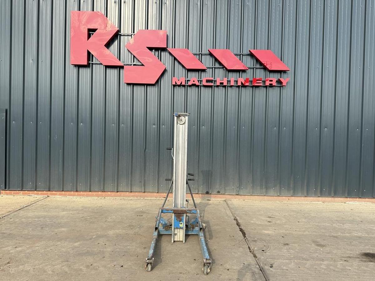 Used Genie SLA-10 Material Lift