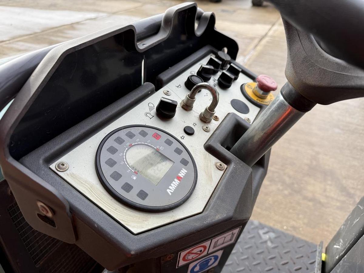 Used Ammann ARX 12 1.5t Roller