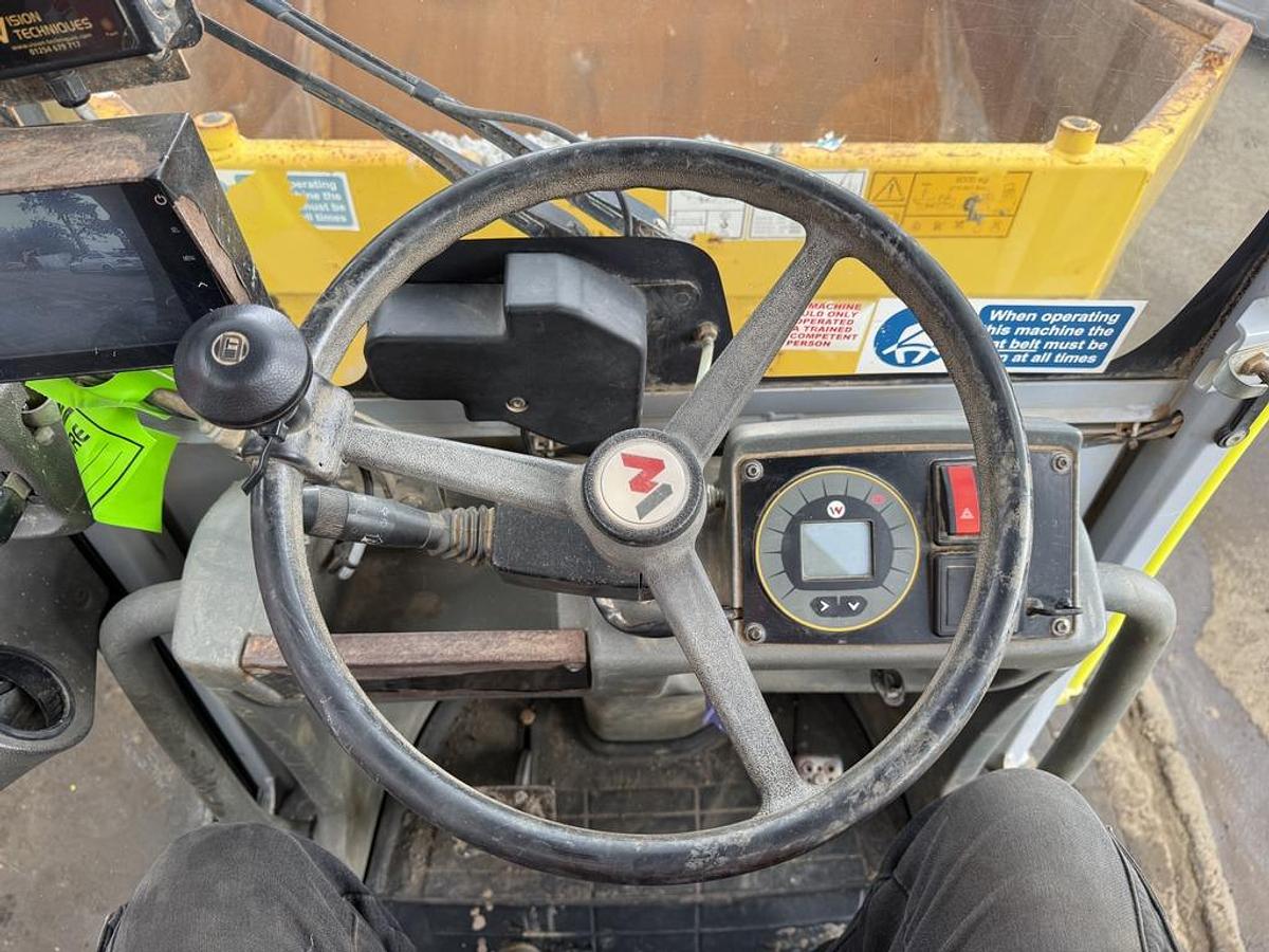 Used Wacker Neuson DW90 9 Ton Swivel Dumper