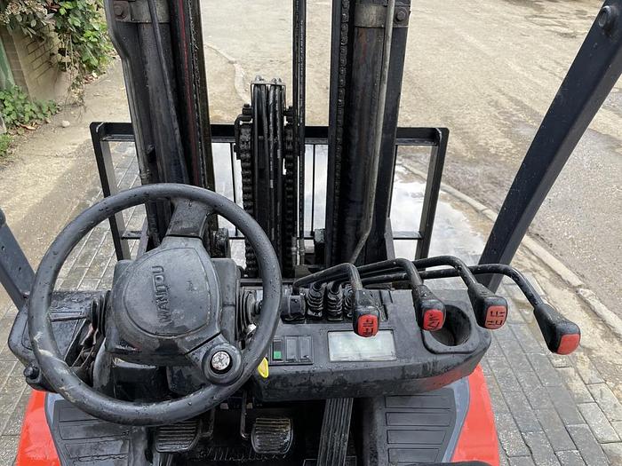 Used MANITOU MI35D