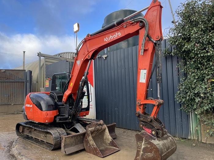 Used KUBOTA KX080-4
