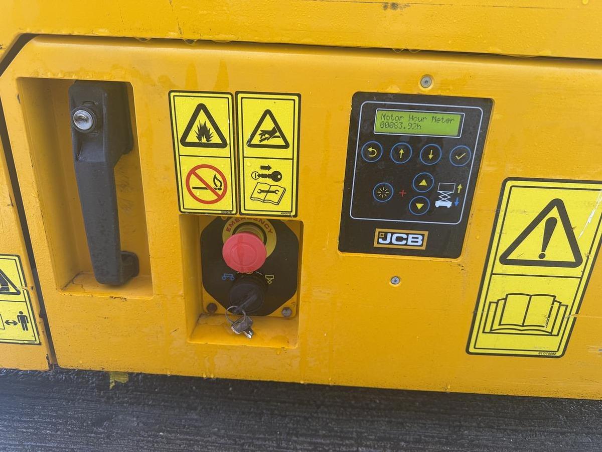 Used 2022 JCB S1930E
