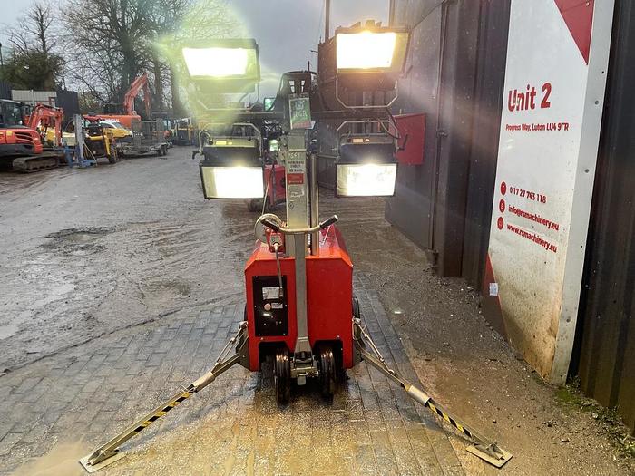 Used Tower Light MT-1 Lighting Tower