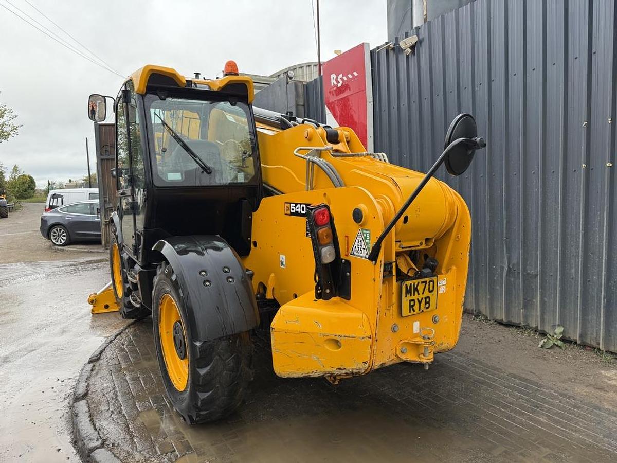 Used JCB 540-140 14m Telehandler