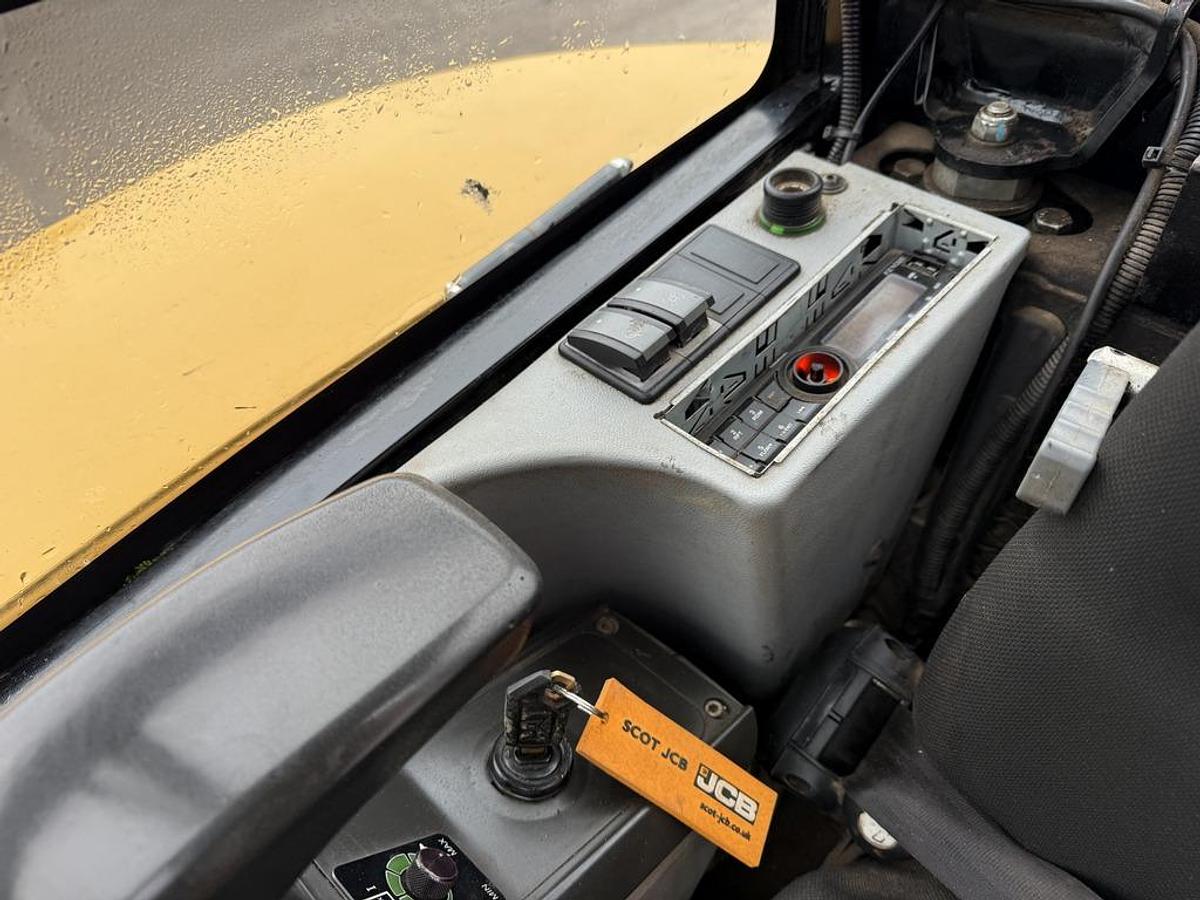 Used Caterpillar 302.7D CR 2.8t Mini Excavator