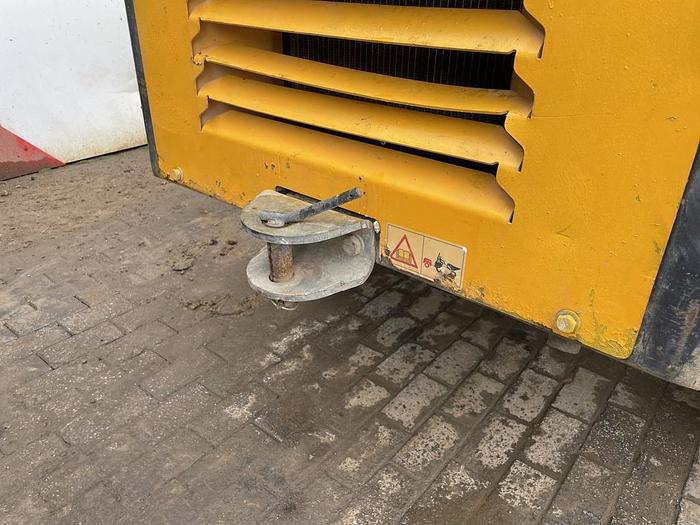 Used THWAITES 3 TONNE