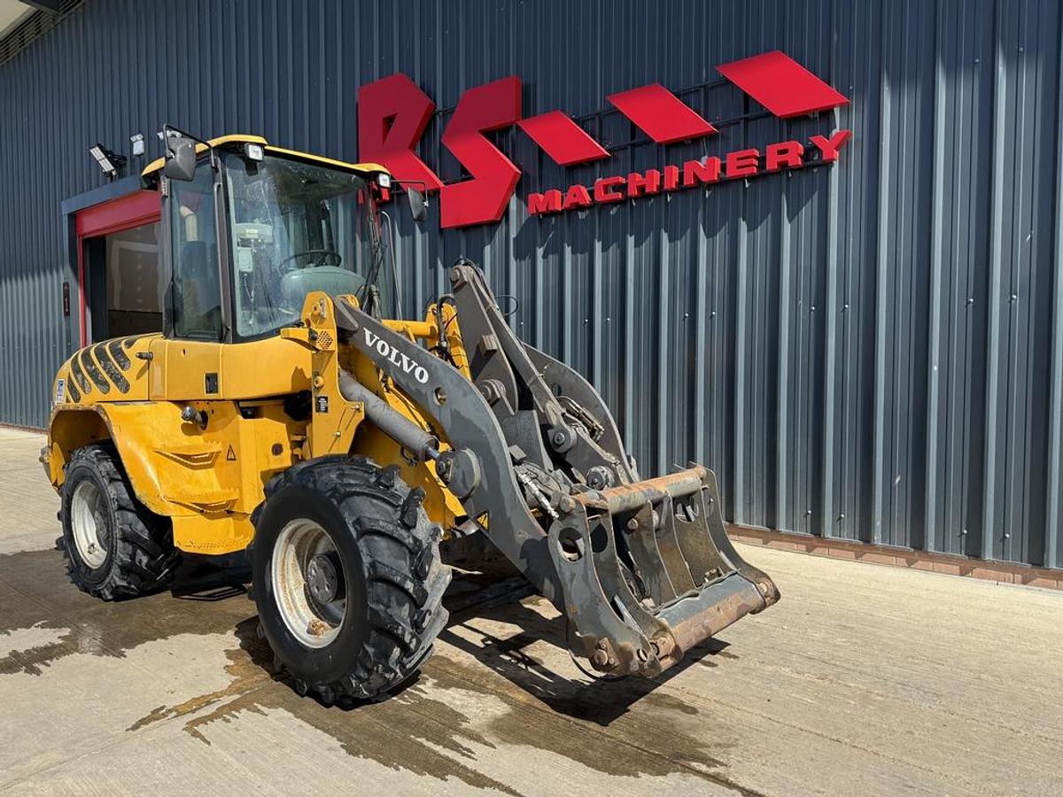 Used Volvo L40B Wheel Loader