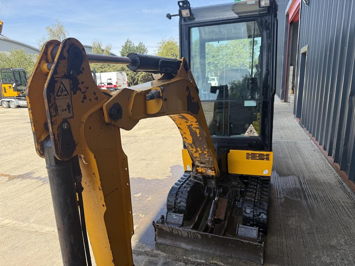 Used 2018 JCB 16C-1