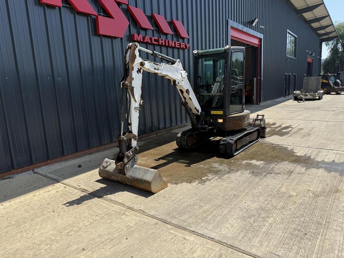 Used Bobcat E26 2.6t Mini Excavator