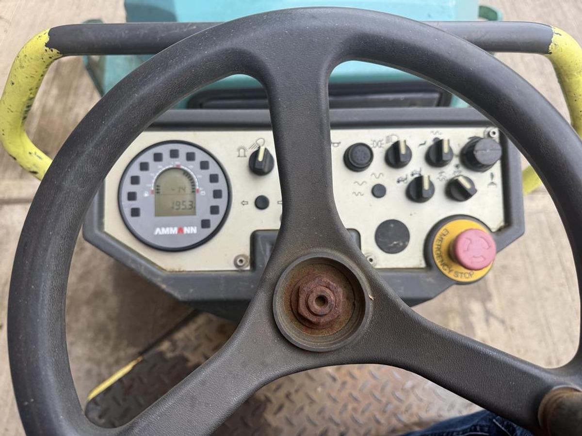 Used Ammann ARX 26 2.5t Roller