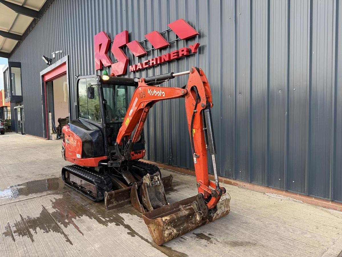Used Kubota KX027-4 2.7t Mini Excavator