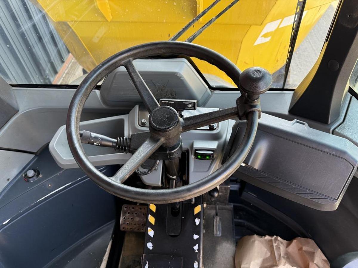 Used Wacker Neuson DV90 9t Dual View Swivel Dumper