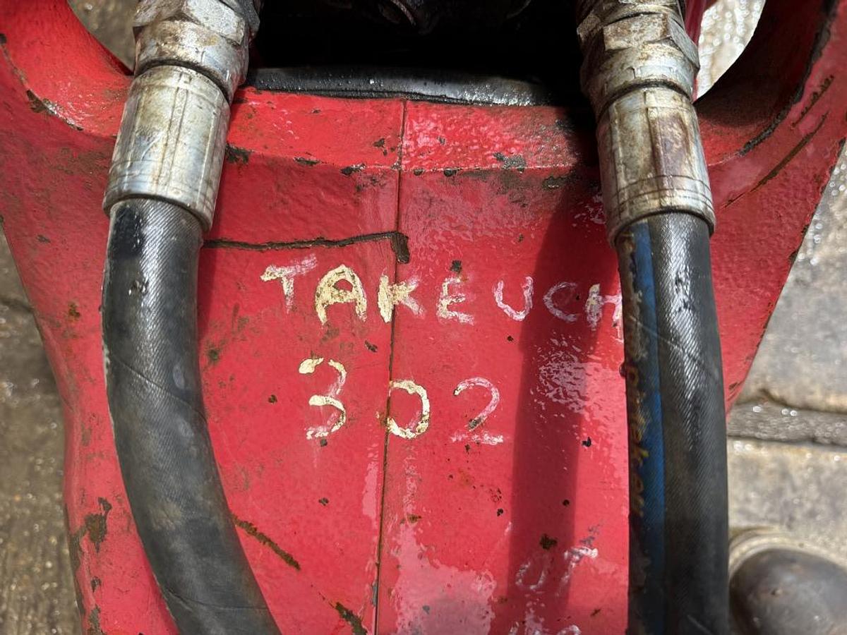 Used Takeuchi TKB302-S 3,4 - 8,0 t Hydraulic Breaker