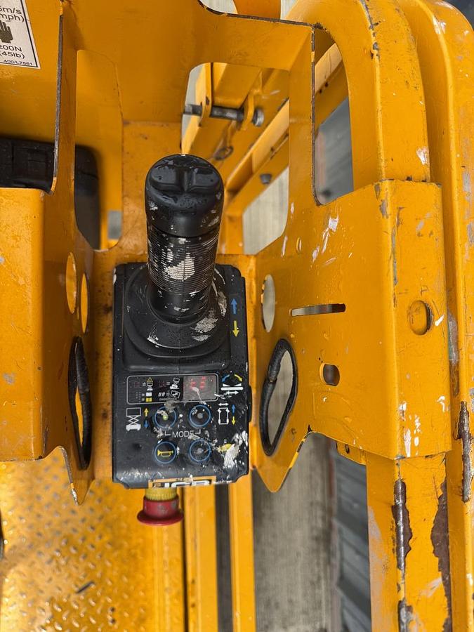Used 2022 JCB S1930E