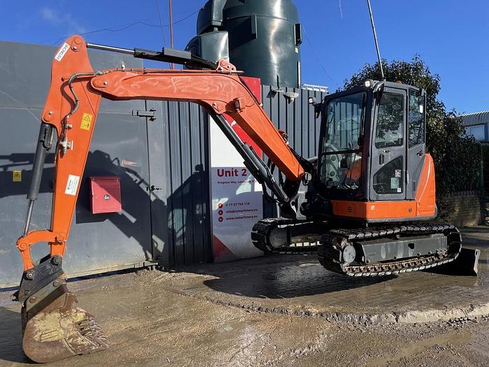 Used HITACHI ZX65