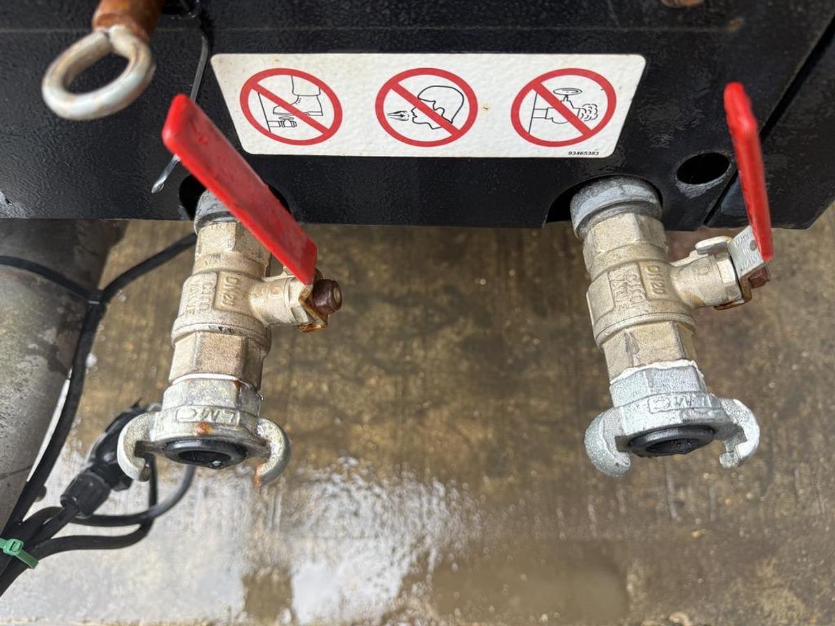 Used Doosan 7/41 4 m3/min Compressor