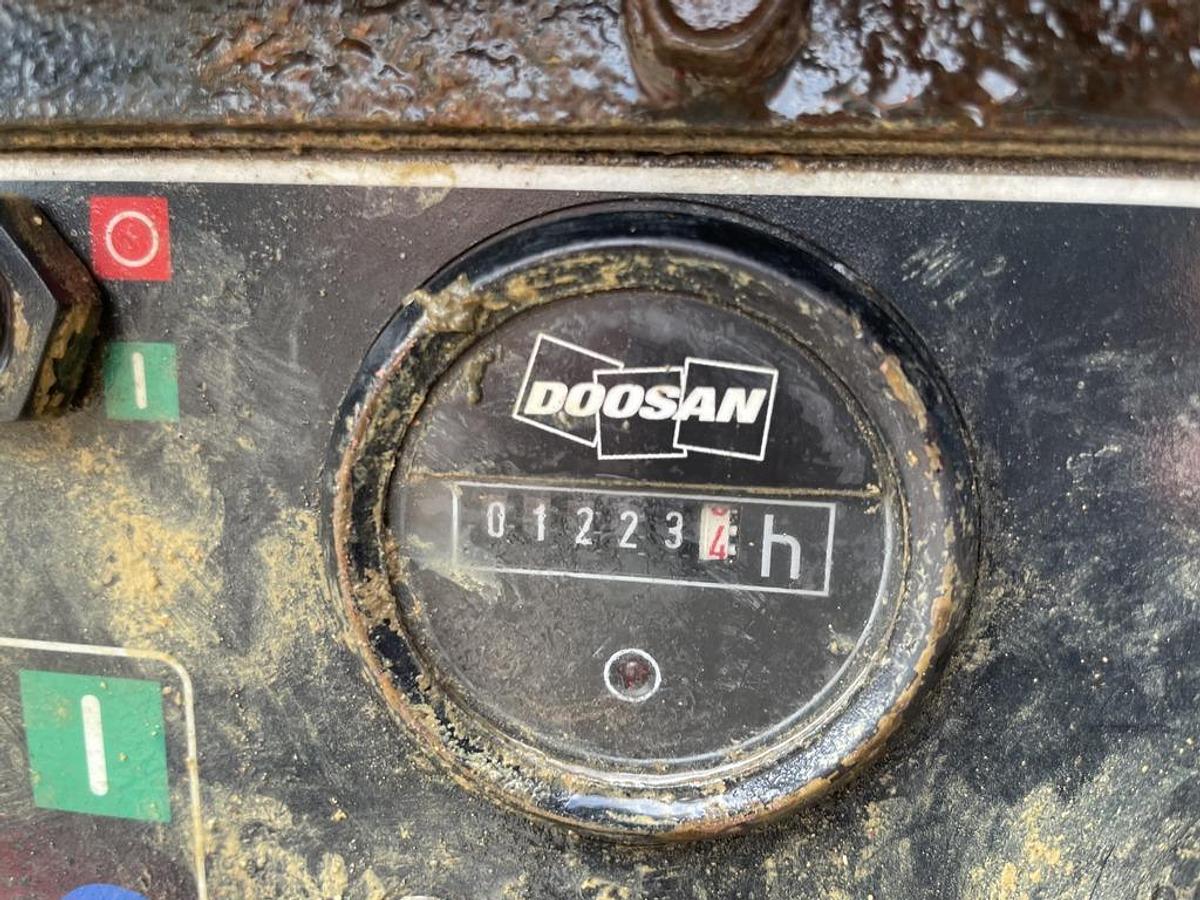 Used Doosan 7/31E 3 m3/min Compressor