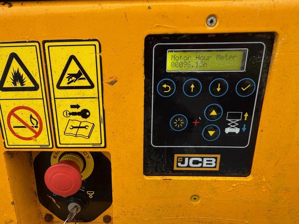 Used JCB S1930E 8m Electric Scissor Lift