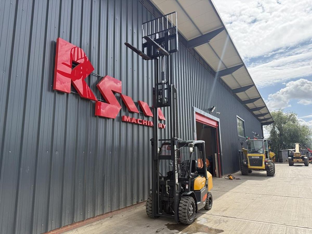 Used LiuGong CLG2035H 3.5t Diesel Forklift