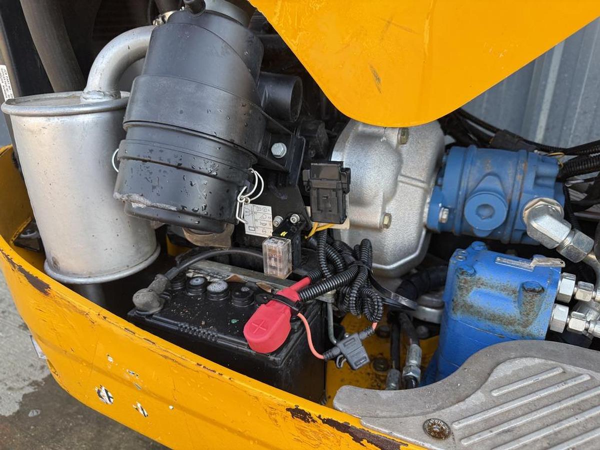 Used JCB 8008 CTS 1t Micro Excavator