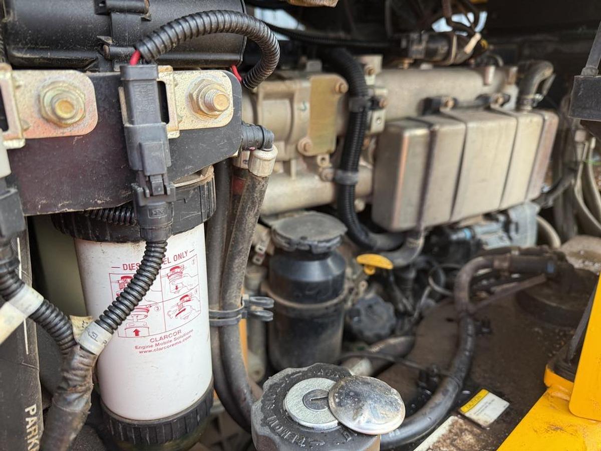 Used JCB 6T-1 ST 6 Ton Swivel Dumper