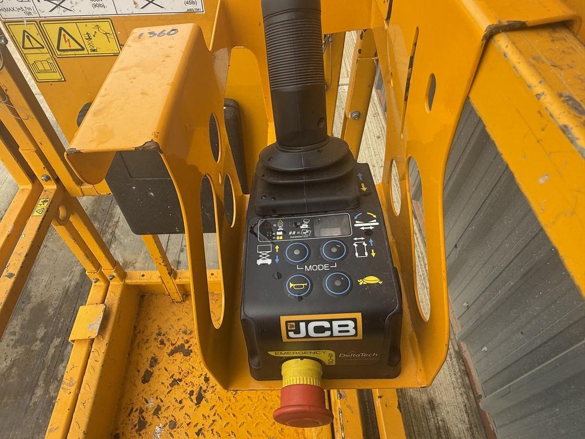 Used 2022 JCB S1930E