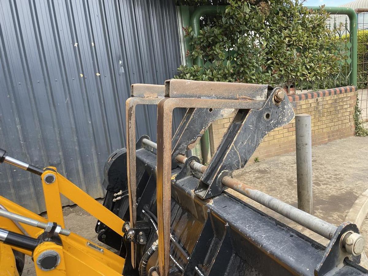 Used JCB 3CX Sitemaster Plus Backhoe Loader
