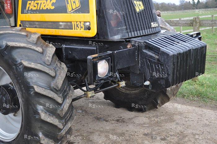 Used JCB FASTRAC 1135