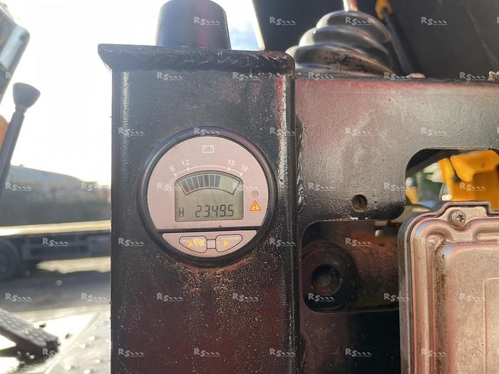 Used THWAITES 9 TONNE