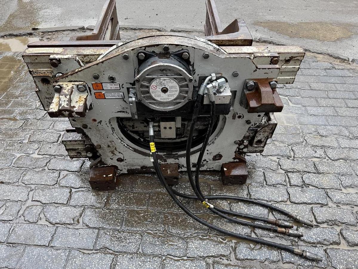 Used BALE CLAMP CASCADE CLASS 2A