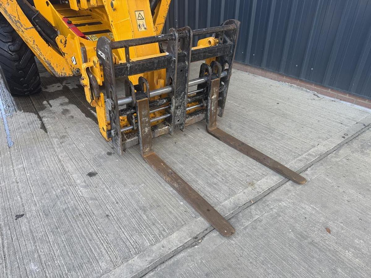 Used JCB 540-180 18m Telehandler