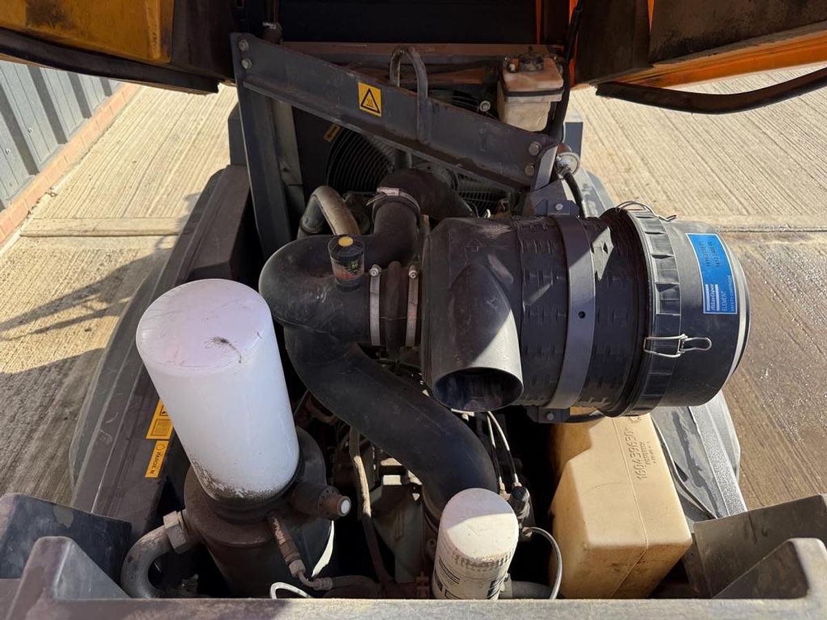 Used Atlas Copco XAS67 3.6 m3/min Compressor