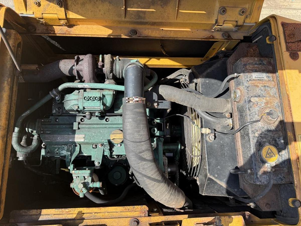 Used Volvo EC140B LC 14t Excavator