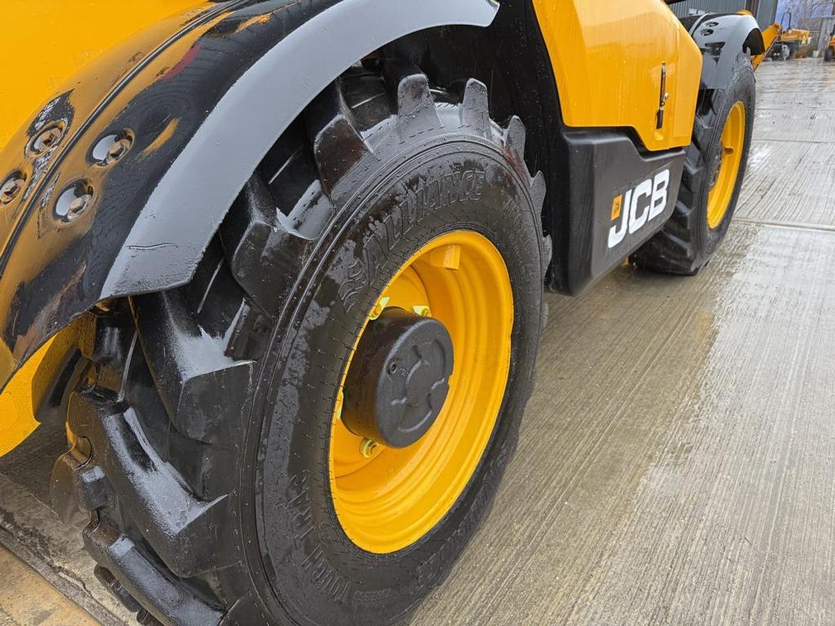 Used JCB 540-140 14m Telehandler