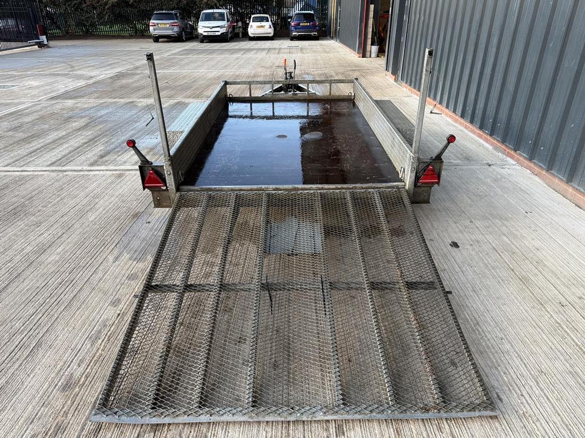 Used Meredith & Eyre MEP35106 3.5t Plant Trailer