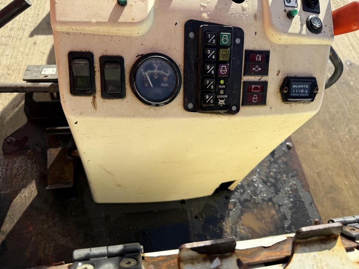 Used Bobcat E10 1t Micro Excavator