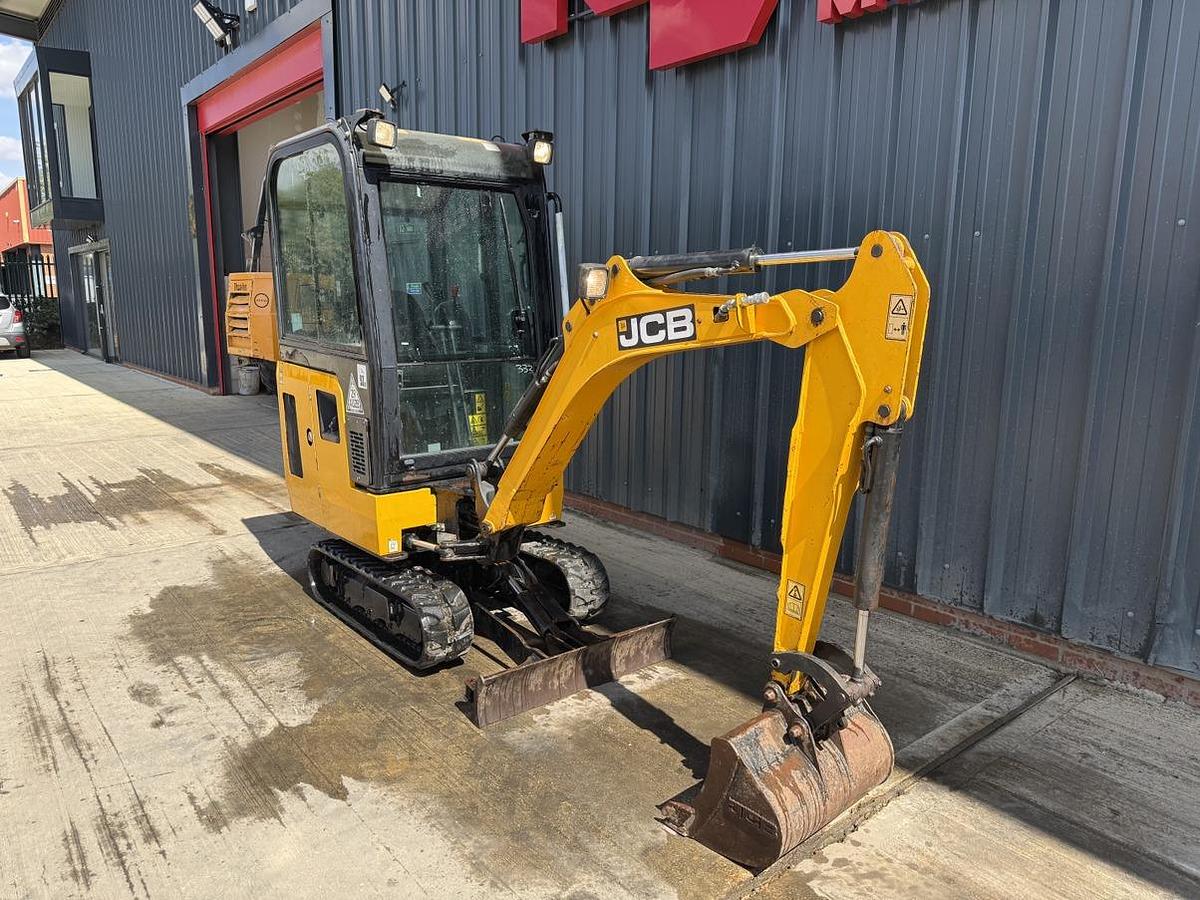 Used 2018 JCB 15C-1