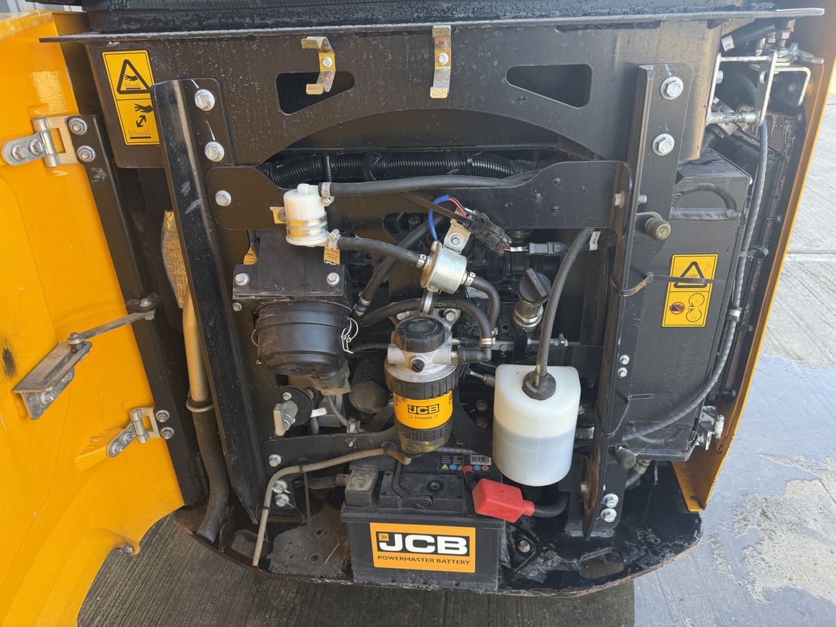 Used 2021 JCB 15C-1