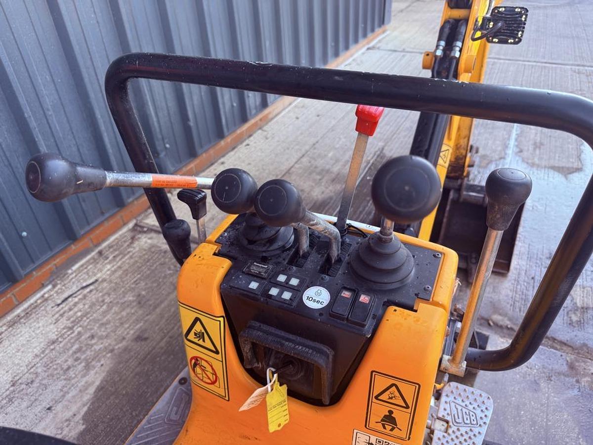 Used JCB 8008 CTS 1t Micro Excavator