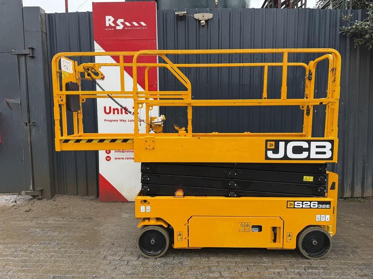 Used JCB S2632E 10m Electric Scissor Lift