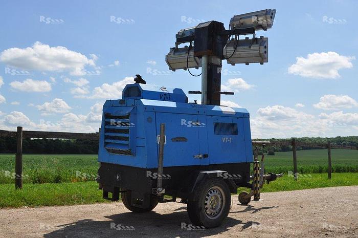 Used TOWER LIGHT SUPERLIGHT VT-1