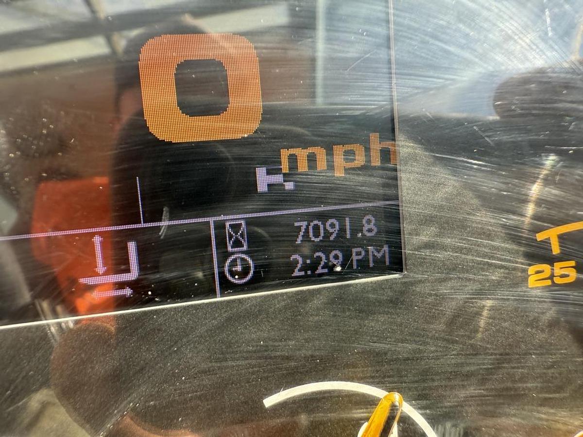 Used JCB 540-140 14m Telehandler