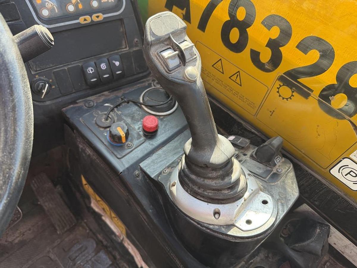 Used JCB 525-60 2.5t 6m Telehandler