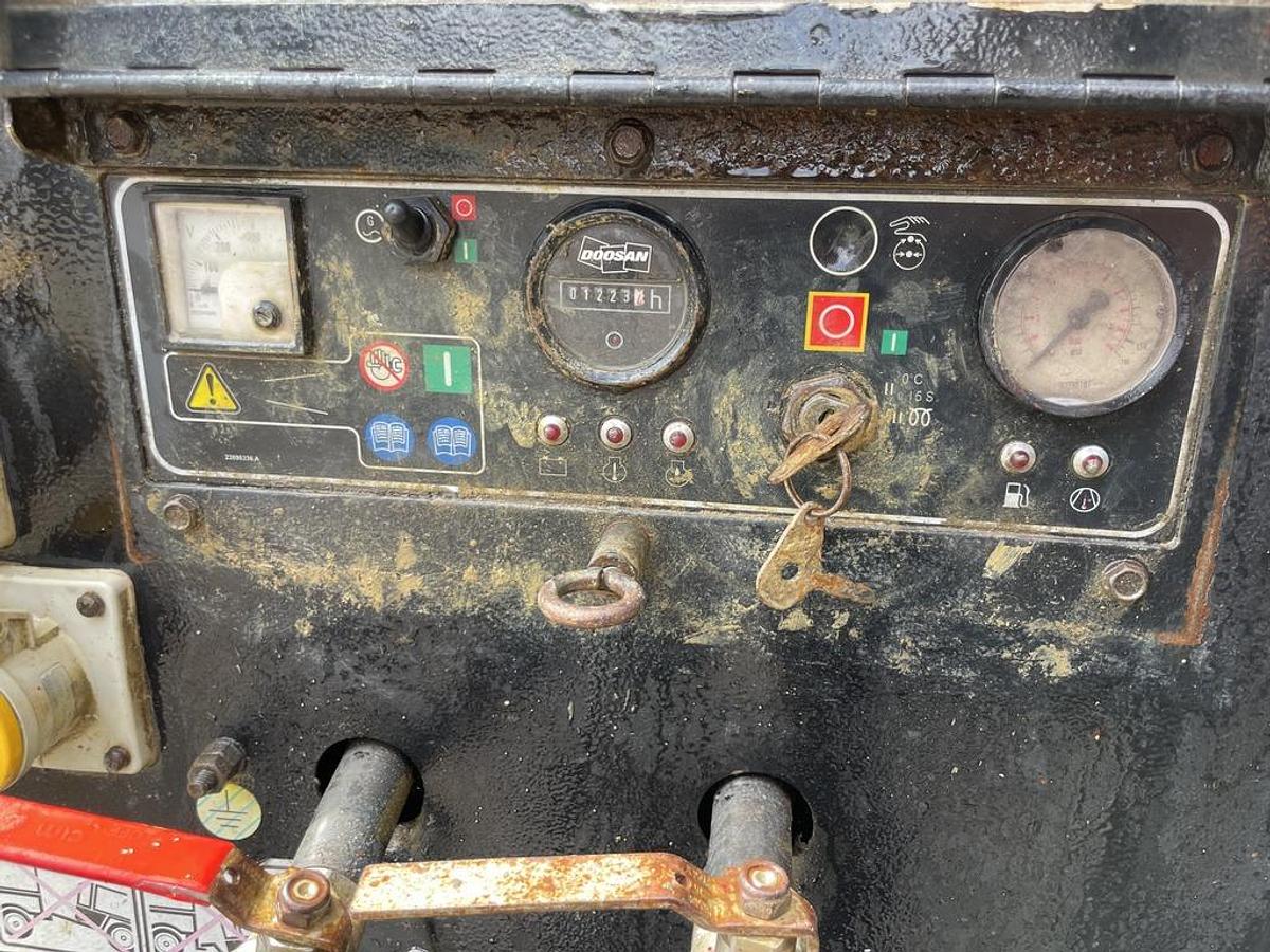 Used Doosan 7/31E 3 m3/min Compressor