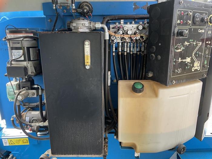 Used GENIE Z-45/25J