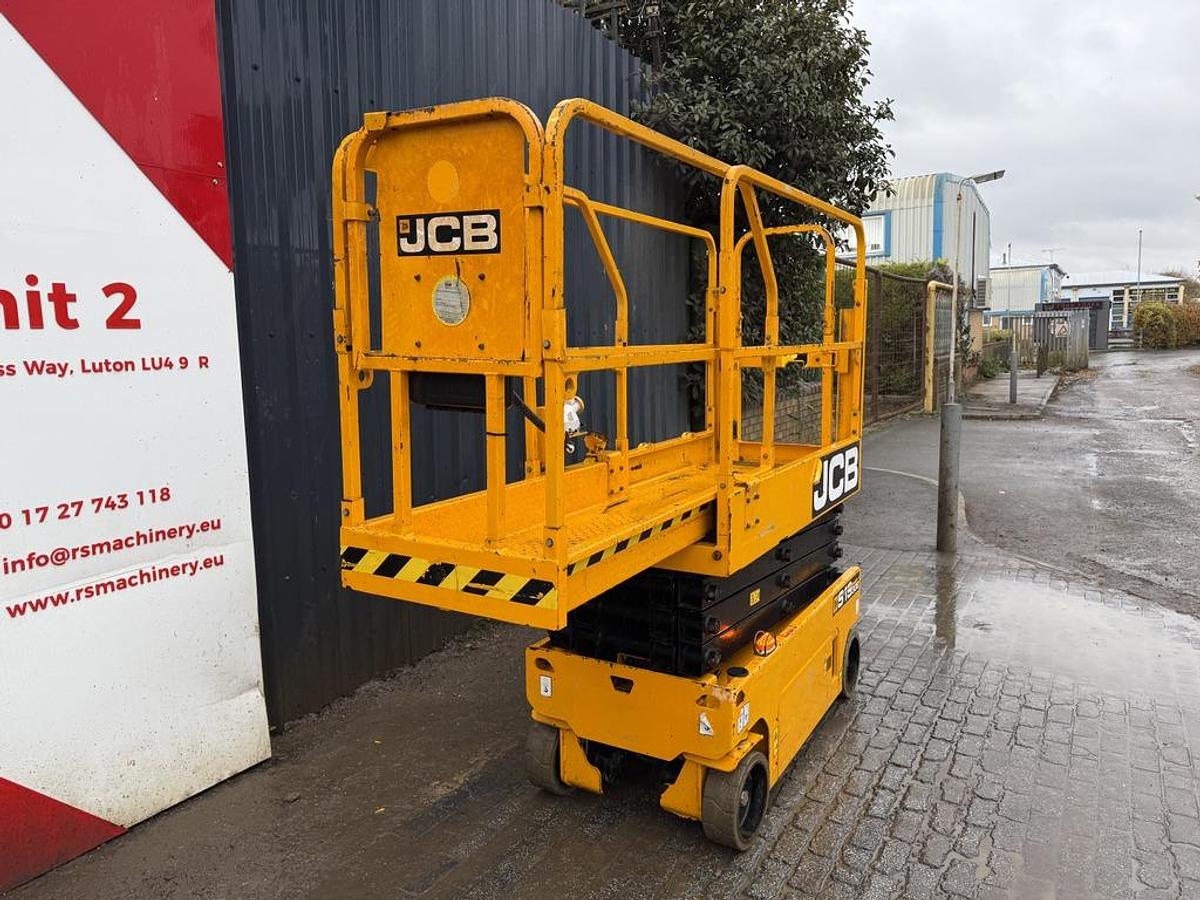 Used JCB S1930E 8m Electric Scissor Lift