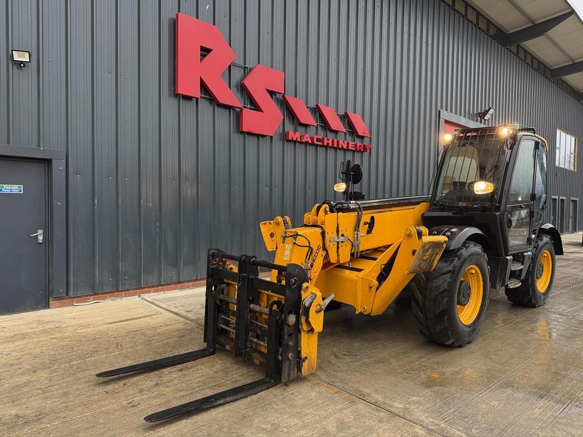 Used JCB 540-140 14m Telehandler