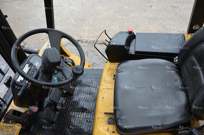 Used CATERPILLAR DP25