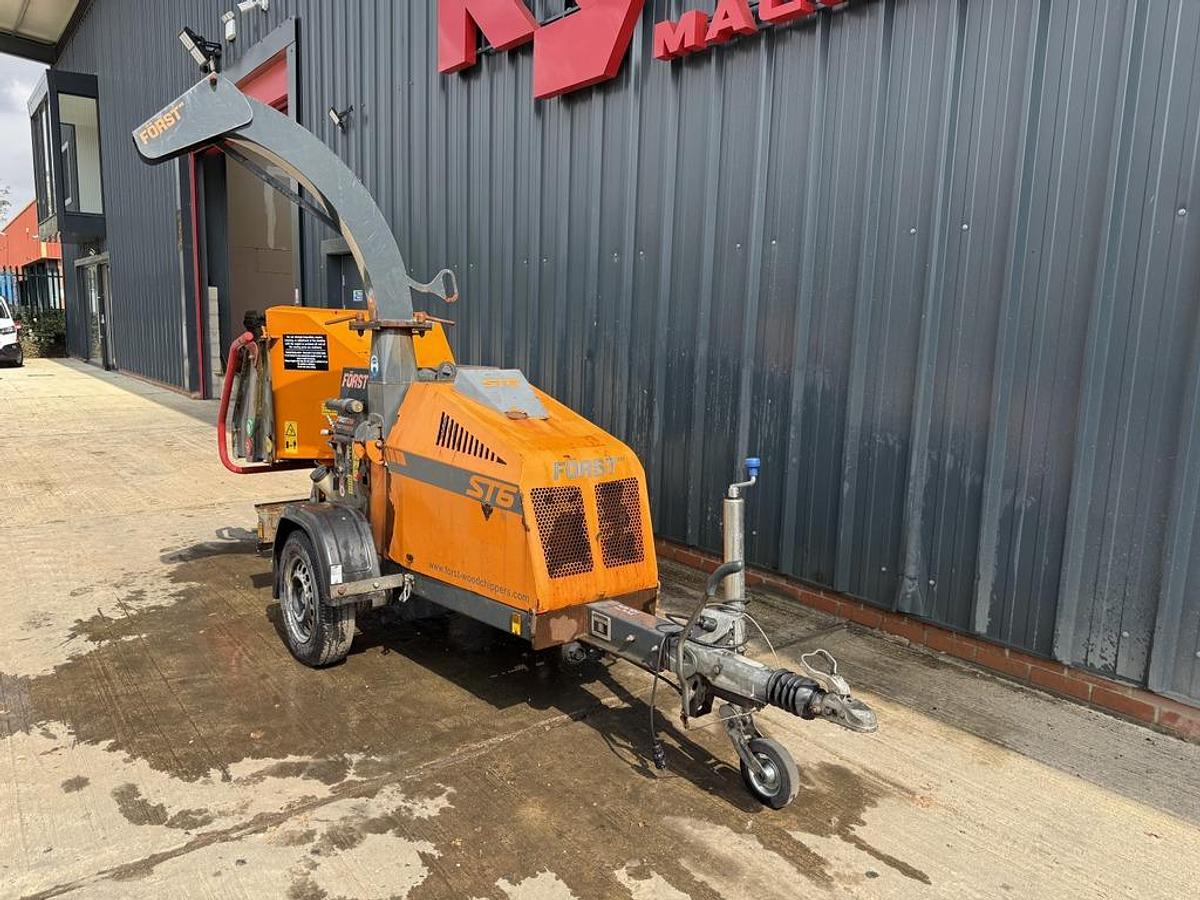 Used Forst ST6 Woodchipper