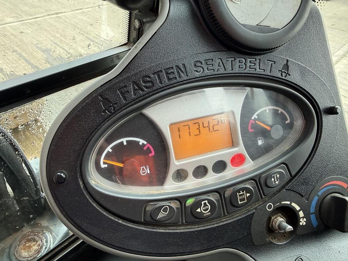 Used Bobcat E27Z 2.7t Mini Excavator